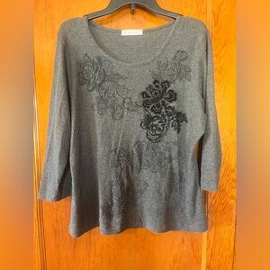 Katie’s Kloset grey blouse Size: XL